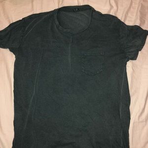 Brandy Melville Tee